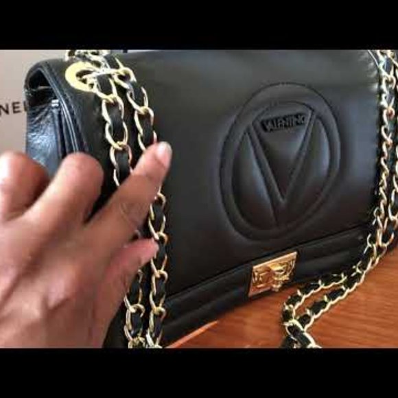 Valentino Cross Body Bag (Excellent Condition) - Picture 2 of 8